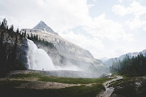 Berg Lake Trail Reopens in Mount Robson Park—and Discover Parks Ambassadors will be There All Summer